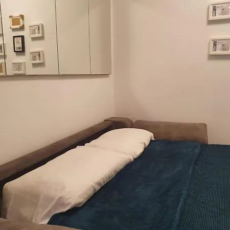 Studio Or With Private Bathroom Or With Shared Bathroom דירה ברצלונה