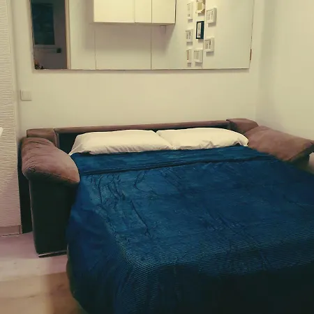 Studio Or With Private Bathroom Or With Shared Bathroom ברצלונה