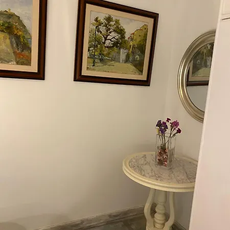 דירה Studio Or With Private Bathroom Or With Shared Bathroom *