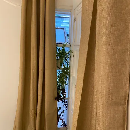 דירה Studio Or With Private Bathroom Or With Shared Bathroom *