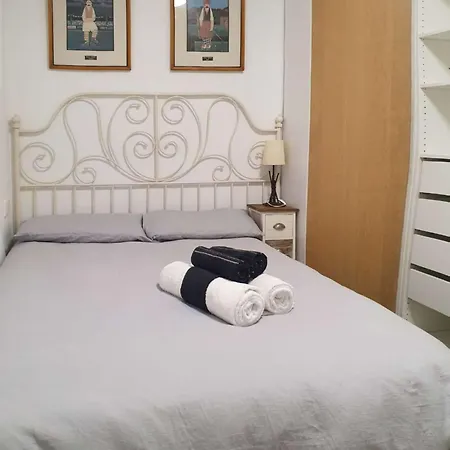 דירה Studio Or With Private Bathroom Or With Shared Bathroom