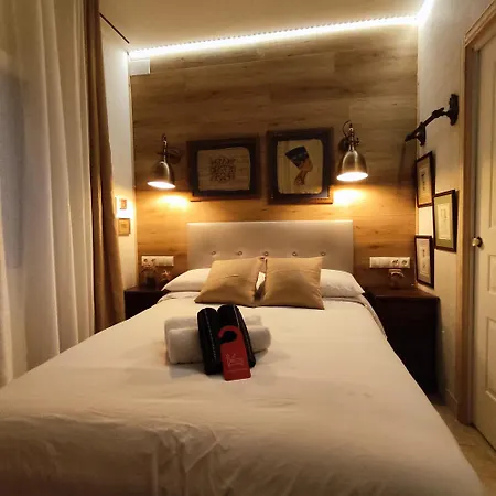 דירה Studio Or With Private Bathroom Or With Shared Bathroom
