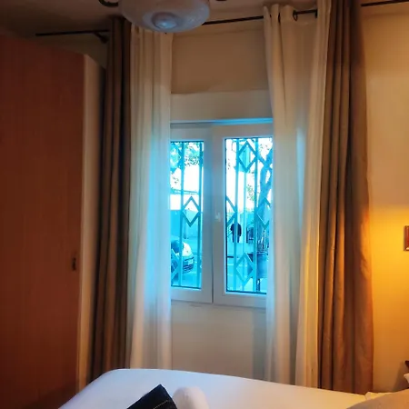 דירה Studio Or With Private Bathroom Or With Shared Bathroom