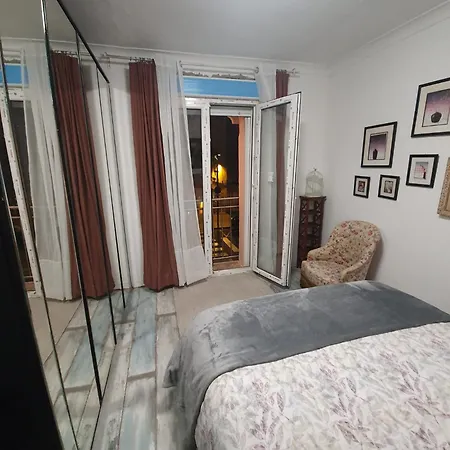 דירה Studio Or With Private Bathroom Or With Shared Bathroom