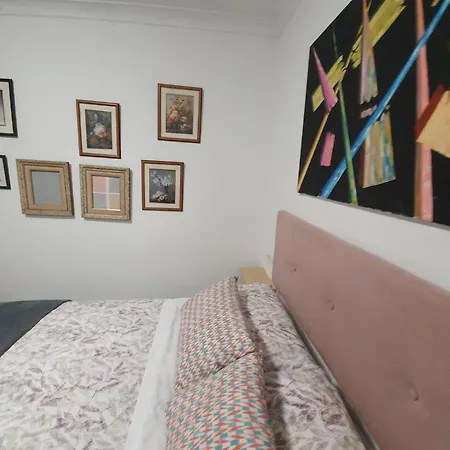 דירה Studio Or With Private Bathroom Or With Shared Bathroom *