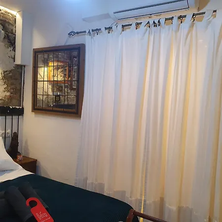דירה Studio Or With Private Bathroom Or With Shared Bathroom *